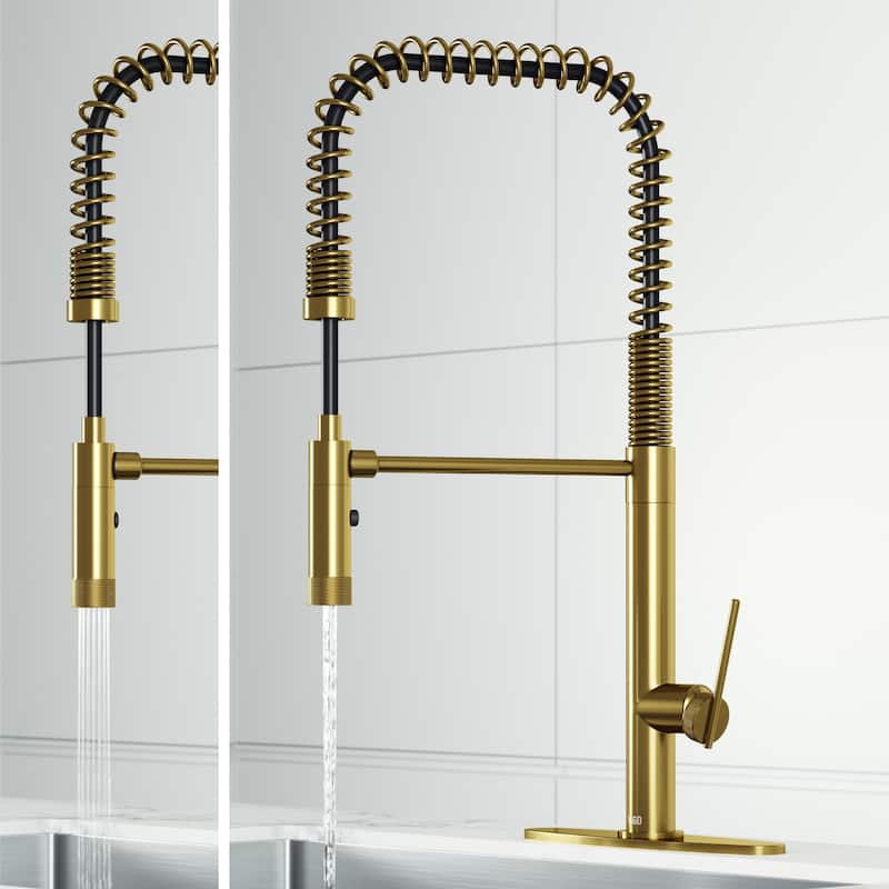 VIGO Sterling 23" H Single Handle Pull-Down Sprayer Kitchen Faucet