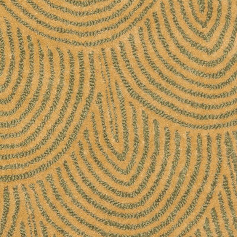 SAFAVIEH Handmade Soho Thieu Sunrise N.Z. Wool Rug