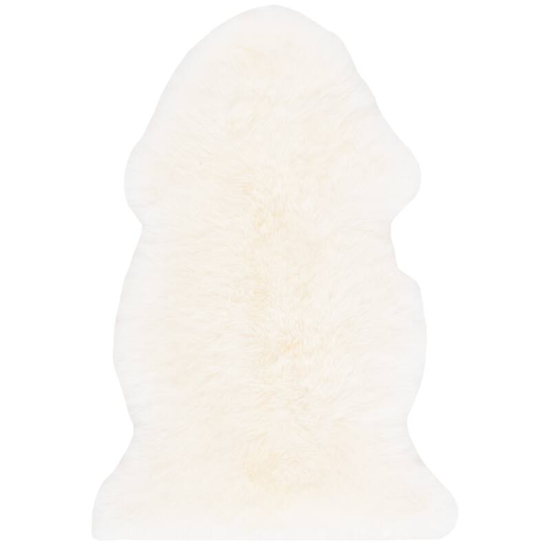 SAFAVIEH Handmade Natural Sheepskin Leanca 3.4-inch Thick Rug