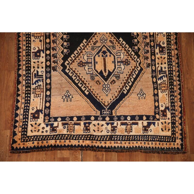 Handmade Oriental Vegetable Dye Qashqai Persian Vintage Area Rug - 4'0"x 8'4"