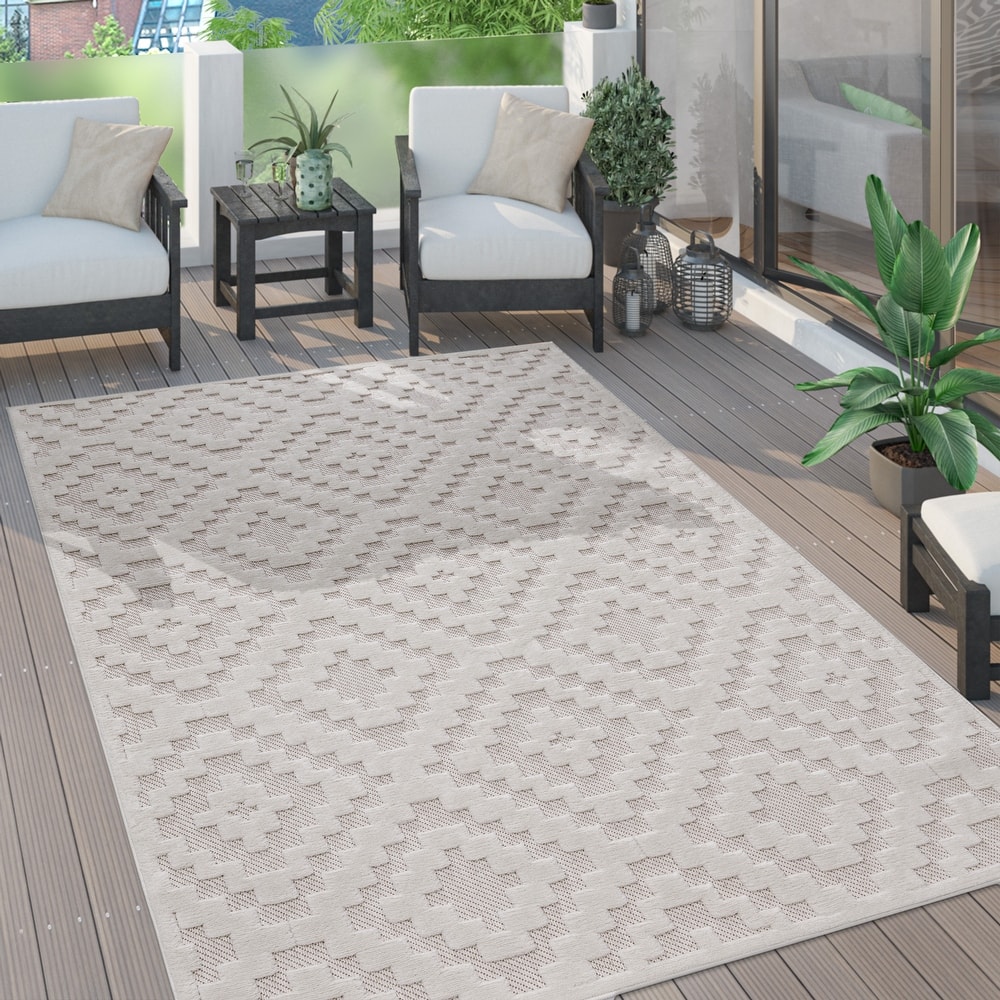 Indoor & Outdoor Rug With Moroccan Trellis High-Low Pattern