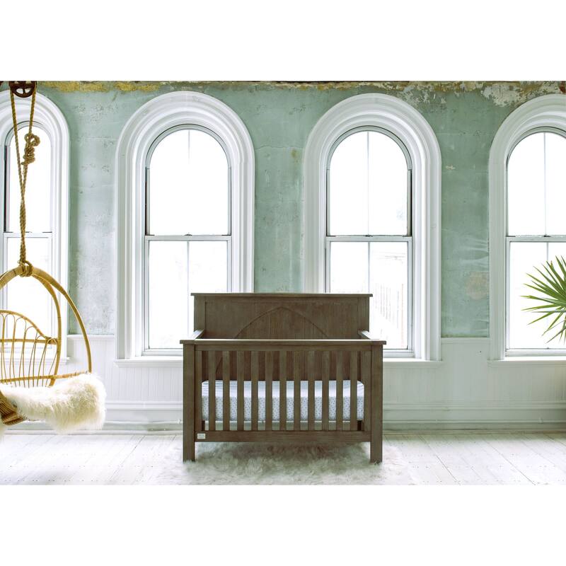 Milk Street Relic Winchester Crib - White