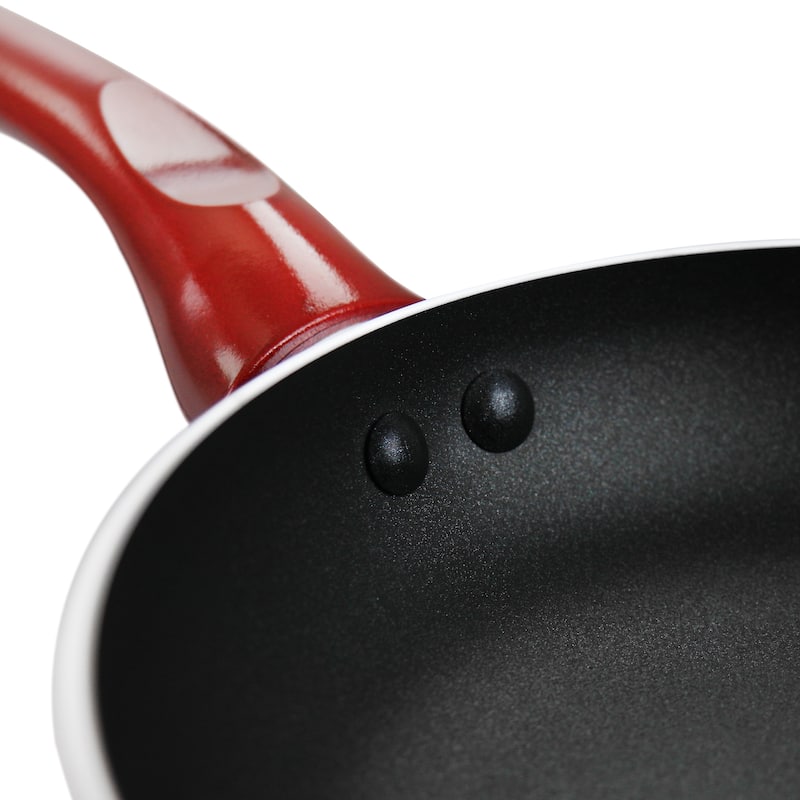 8 Inch Non Stick Gourmet Fry Pan in Scarlet