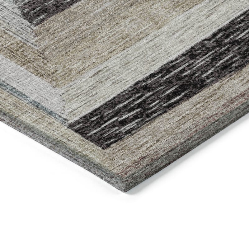 HomeRoots Geometric Transitional Rectangle Outdoor Rug