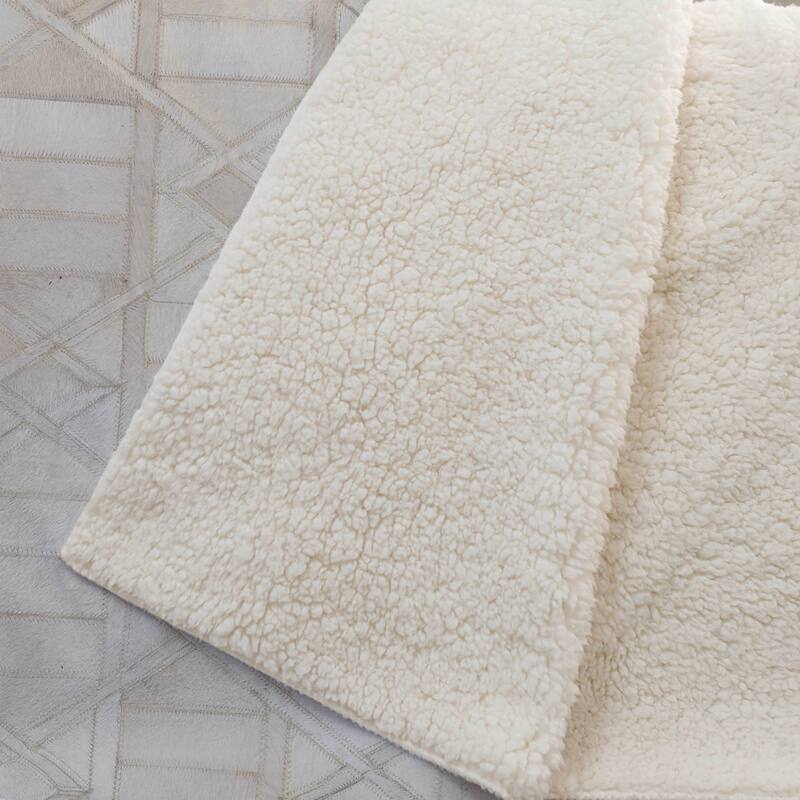 Premium Machine Washable ASB99 Faux Cowhide Sherpa Throw Blanket
