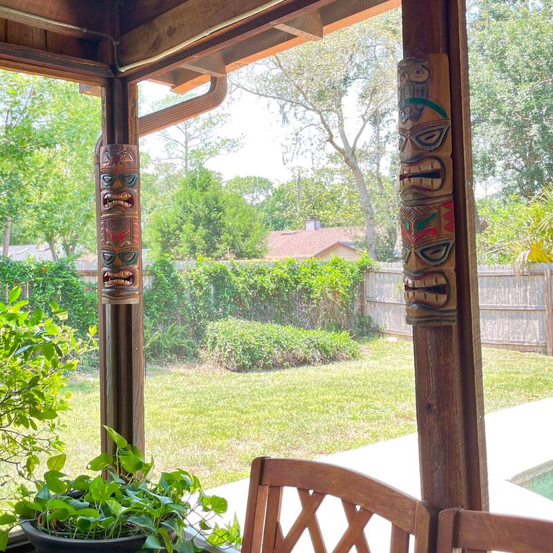 Zeckos 24 Inch Wood Double Tiki Mask Totem Wall Sculptures (Set Of 2)