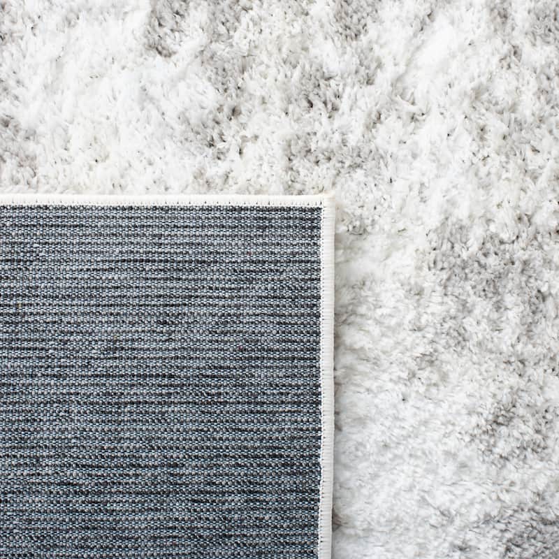 SAFAVIEH Berber Shag Anneli Modern 1.25-inch Thick Rug