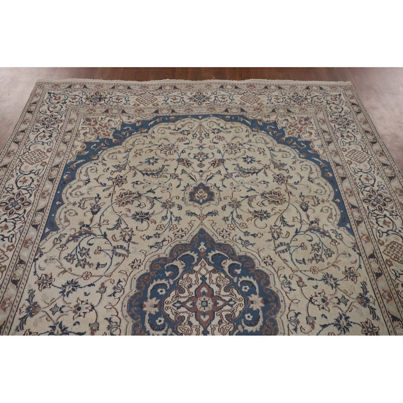 Traditional Nain Persian Vintage Rug Handmade Wool Carpet - 6'4"x 9'7"