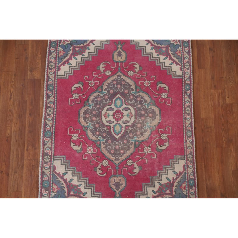 Hand Knotted Oriental 100% Wool Carpet Traditional Medallion Pink Tabriz Area Rug - 4' 6'' X 3' 2''