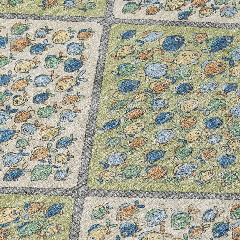 Machine Washable Indoor/ Outdoor Diamond Fish Chantille Rug