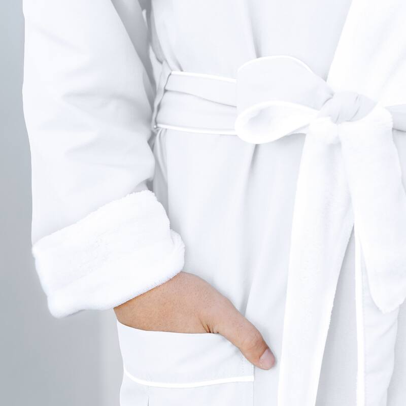 Jennifer Adams Luxury Plush Bathrobe
