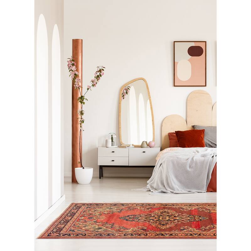 ECARPETGALLERY Hand-knotted Andelz Red Wool Rug - 4'3 x 6'9
