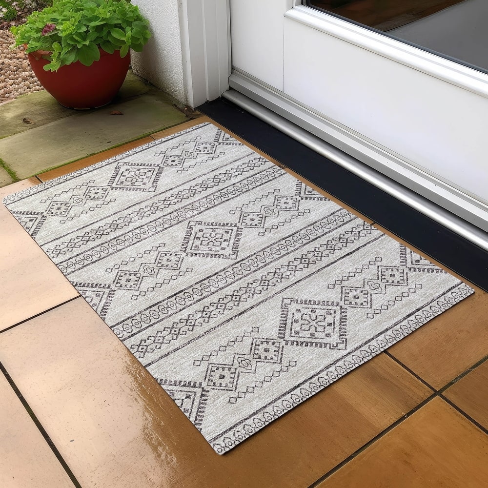 Machine Washable Indoor/ Outdoor Chantille Moroccan Boho Rug