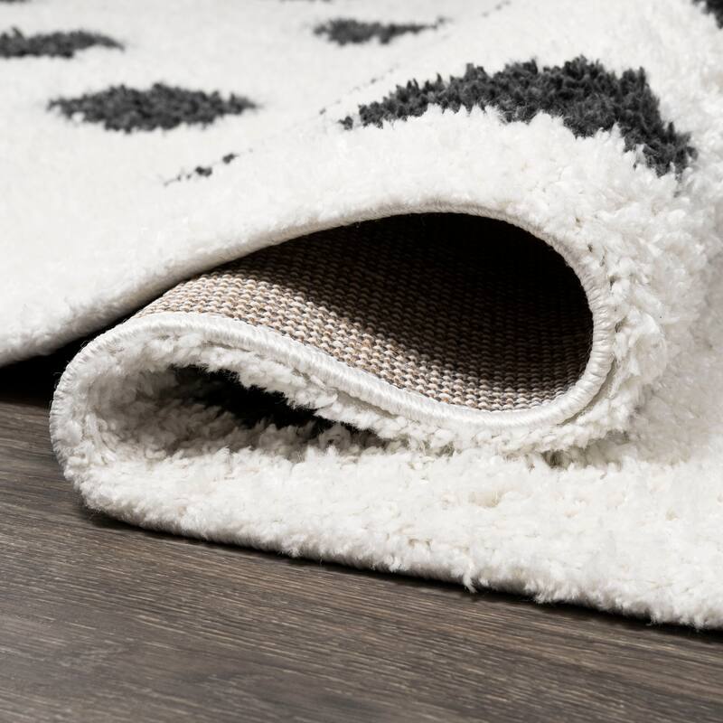 JONATHAN Y Caimari Modern Charcoal Dot Shag Area Rug