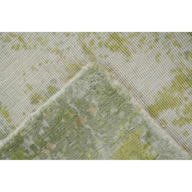 Hand Knotted Oriental Viscose Silk Carpet Modern Floral Green Abstract Area Rug - 6' 3'' X 4' 1''