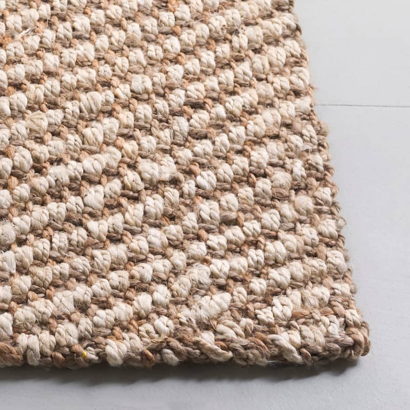 SAFAVIEH Handmade Natural Fiber Hadumod Farmhouse Jute Rug