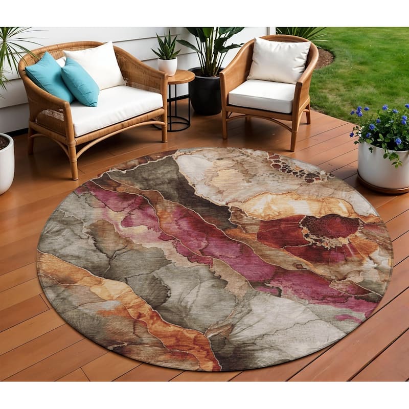 HomeRoots Floral Transitional Rectangle Outdoor Rug - 8' Round