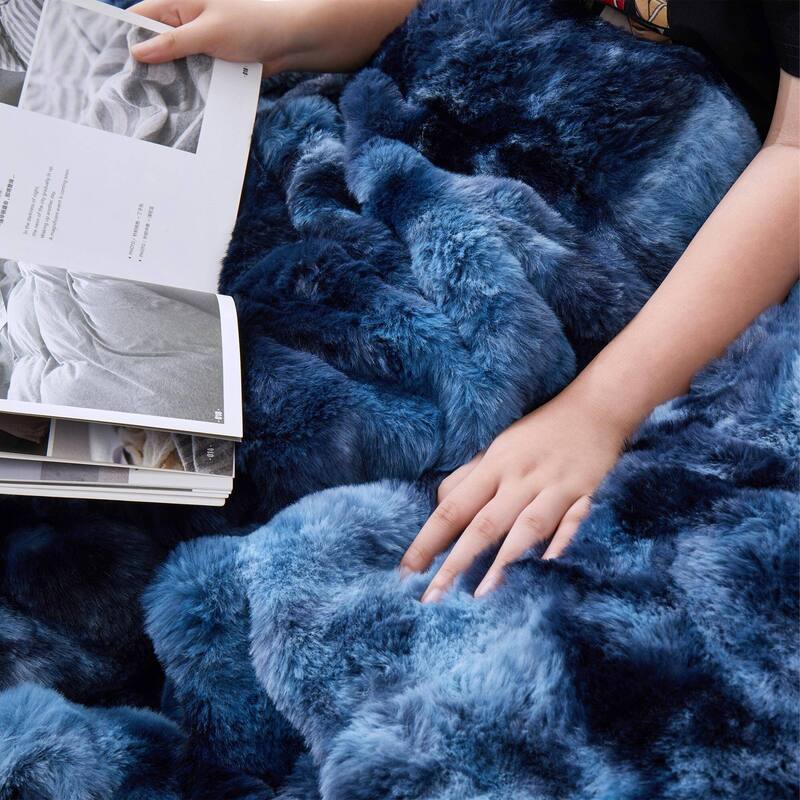 Dual-Side Fluffy Sherpa Comforter Set, Winter Plush Fuzzy Bedding Set