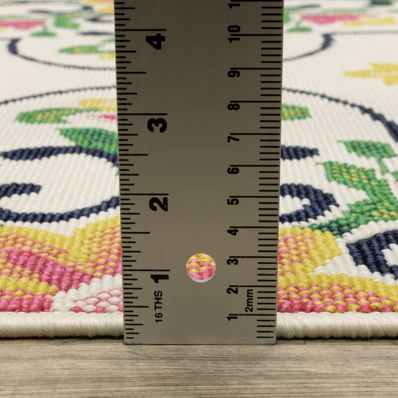 Harlowe Floral Medallions Ivory/ Multi Area Rug