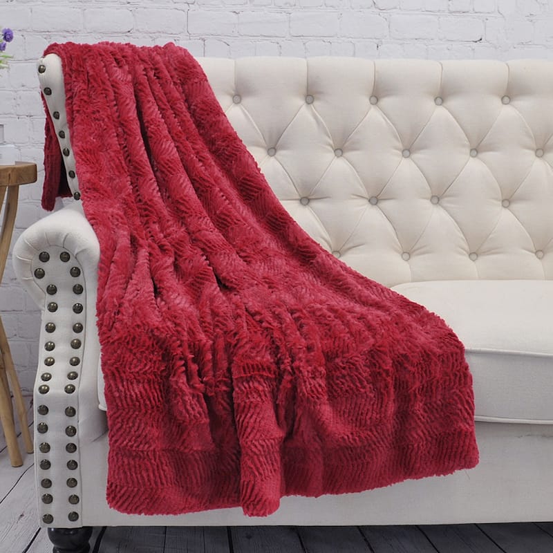 Herringbone FauxFur Sherpa Backing Brushed Throw - Chili Pepper