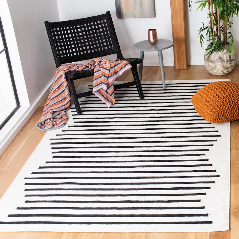 SAFAVIEH, Handmade Flatweave Montauk Beckett Modern Cotton Rug