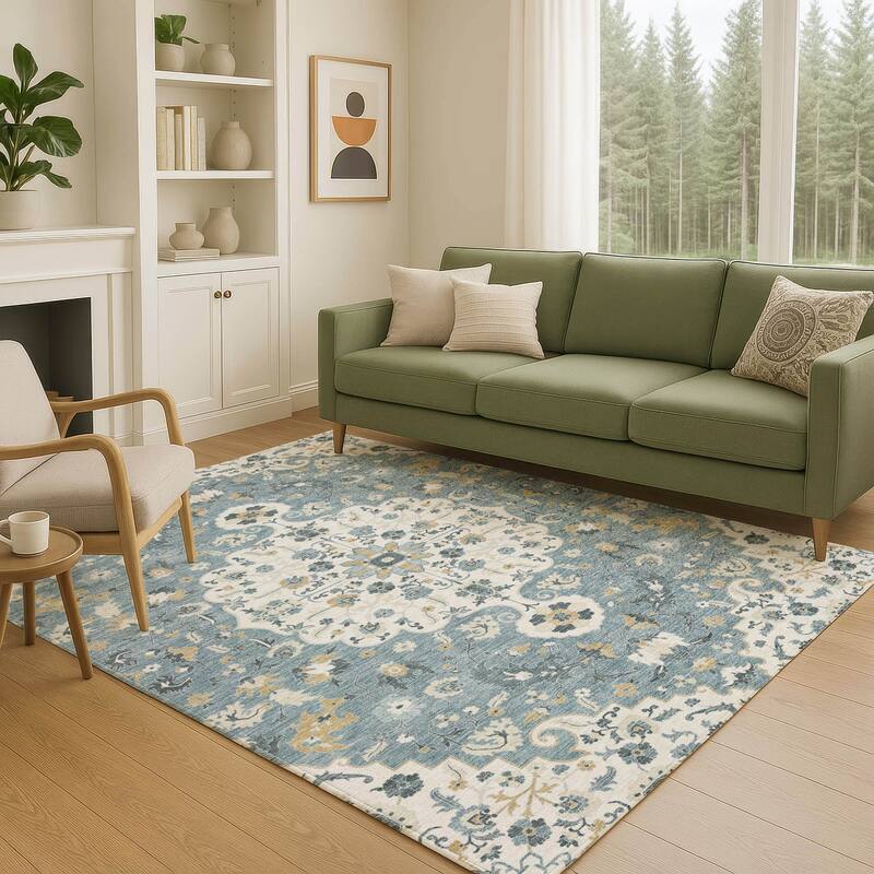 Machine Washable Indoor/ Outdoor Traditional Savannah Chantille Rug