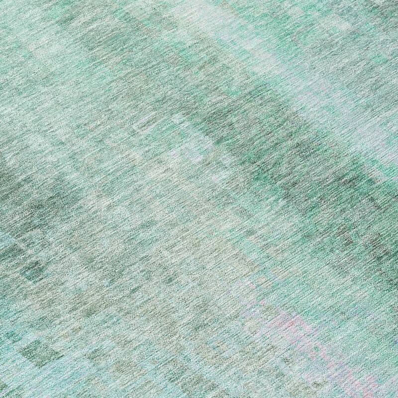 Machine Washable Indoor/ Outdoor Abstract Ombre Chantille Rug