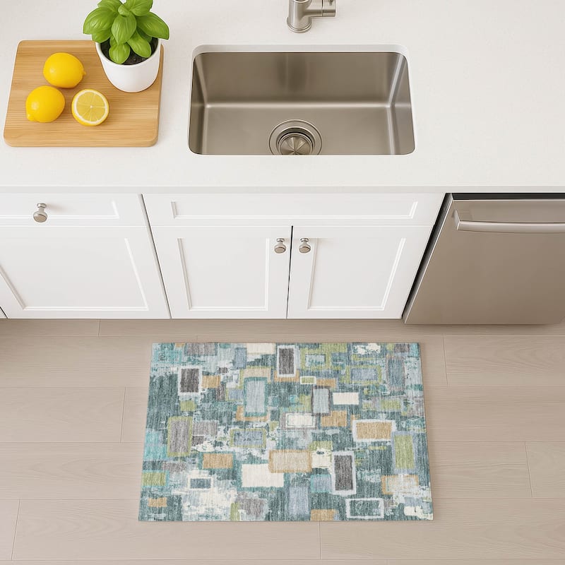 Machine Washable Indoor/ Outdoor Contemporary Geo Chantille Rug