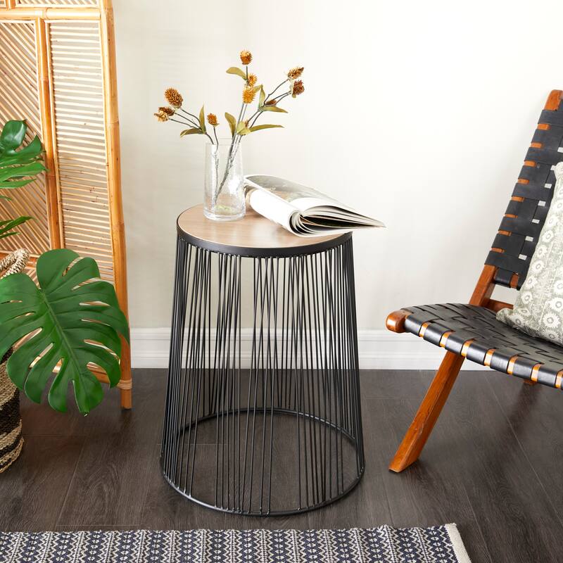 Black Iron Contemporary Accent Table - 18 x 18 x 22 Round