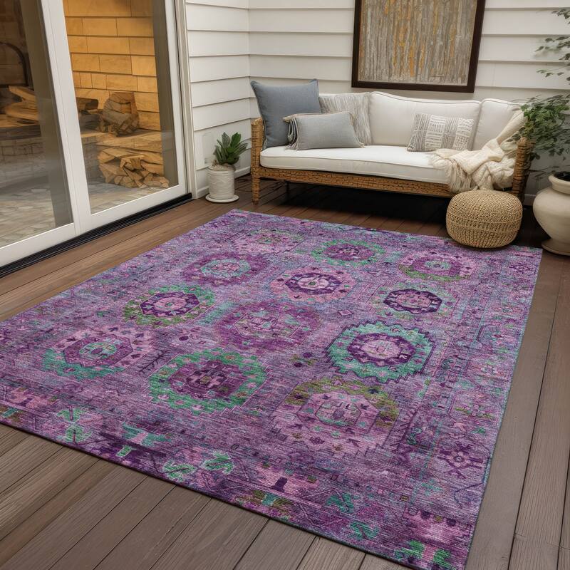 Machine Washable Indoor/ Outdoor Boho Vintage Chantille Rug