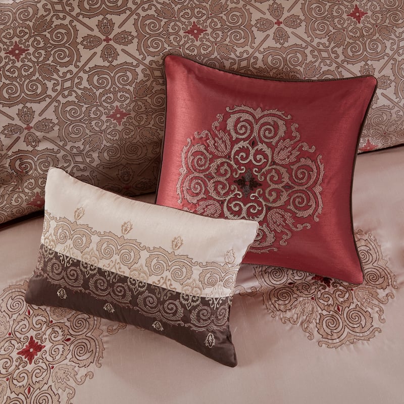 Madison Park Essentials Parker Jacquard Embroidered Pieced 24 Piece Room in a Bag