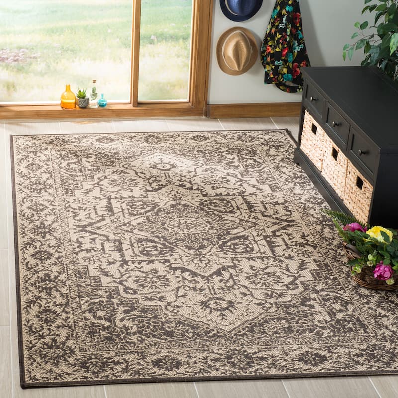 SAFAVIEH Linden Karol Indoor/ Outdoor Waterproof Patio Backyard Rug - 6'7" x 9'2" - Creme/Brown