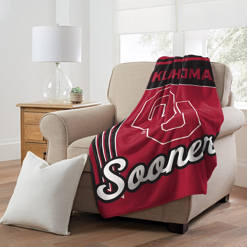 NCAA Oklahoma Sooners 46" x 60" Microfiber Throw Blanket