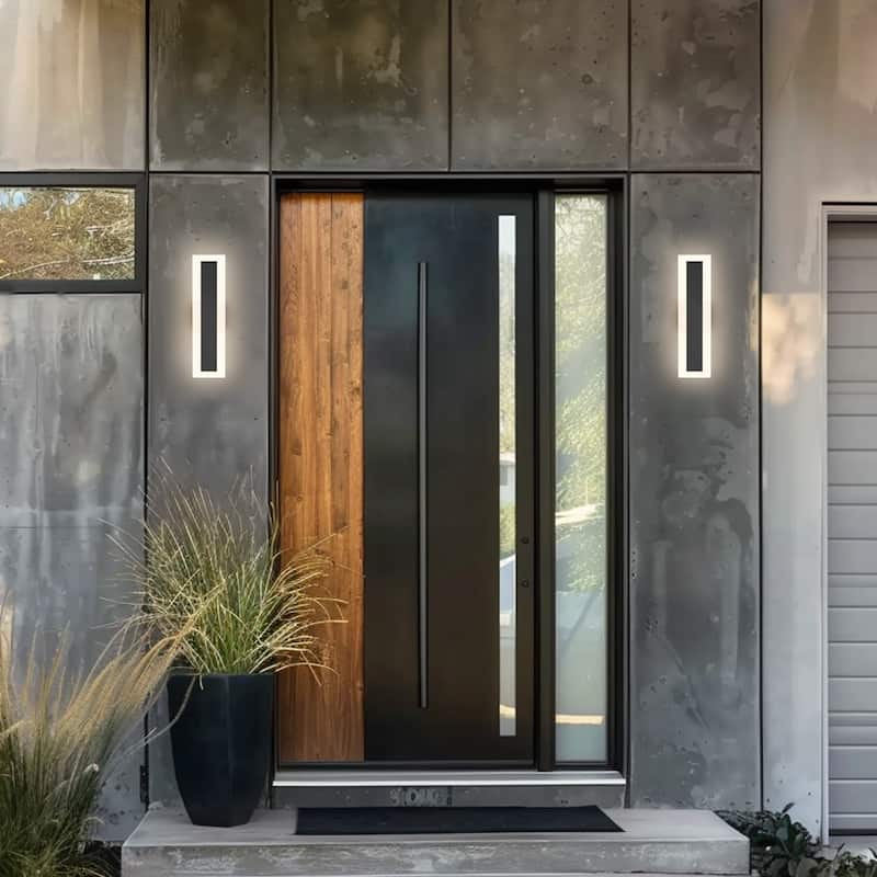 Outdoor Linear Integrated LED Wall Sconce Light Fixture with Bracket