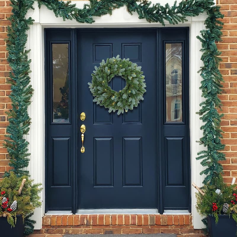 Pre-Lit Blue Spruce Artificial Christmas Wreath - 24" - Clear