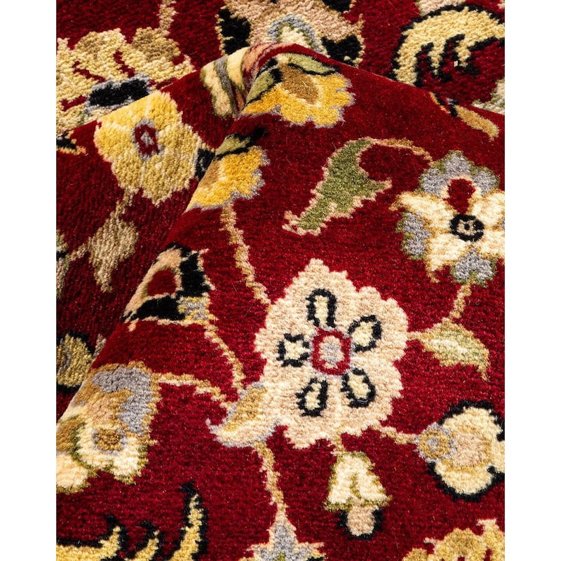 Overton Handknotted Wool Traditional Oriental Red Area Rug - 4' x 6'