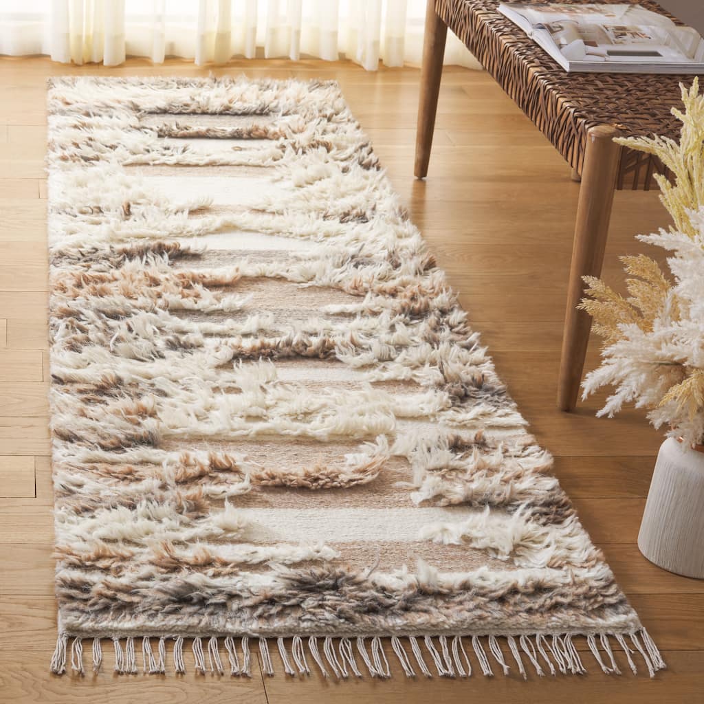 SAFAVIEH Handmade Kenya Togzhan Southwestern Wool Rug