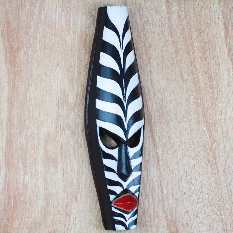 Handmade Zebra Face African wood mask (Ghana)