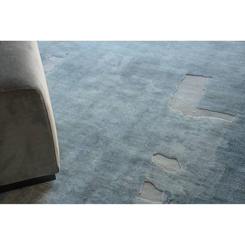Papyrus Blue Wool/Bamboo Silk handloomed Area Rug