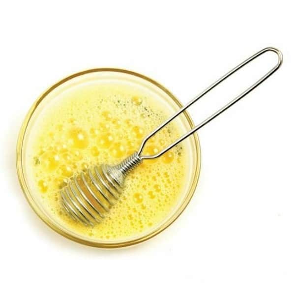 https://ak1.ostkcdn.com/images/products/is/images/direct/f82c5edd8f1b7fea966db04769837223b1940e0f/Norpro-7%22-French-Spring-Coil-Whisk---Wire-Whip-Cream-Egg-Beater-Gravy-Mixer.jpg?impolicy=medium
