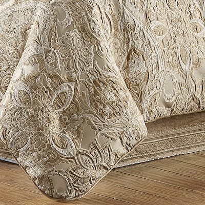 J. Queen New York Sandstone Comforter Set