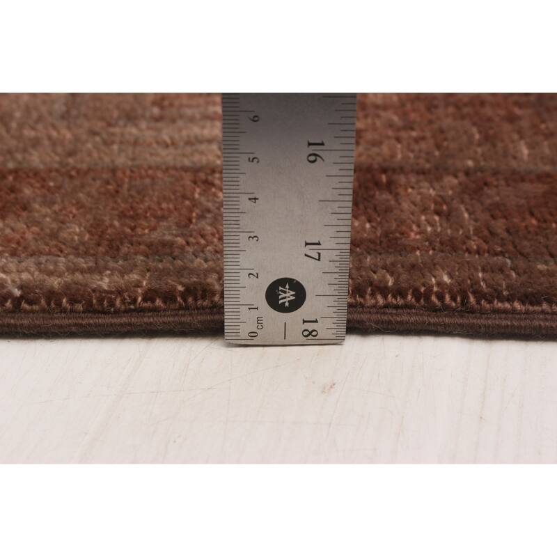 ECARPETGALLERY Hand-knotted Vibrance Dark Brown Wool Rug - 6'1 x 8'3