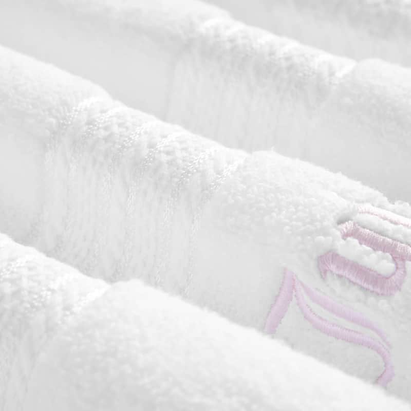 Juicy Couture Alyssa Bath Towels 6-Piece Set 2 Bath towels 2 Hand towels 2 Washcloths - 28"x54"/16"x26"/12"x12"
