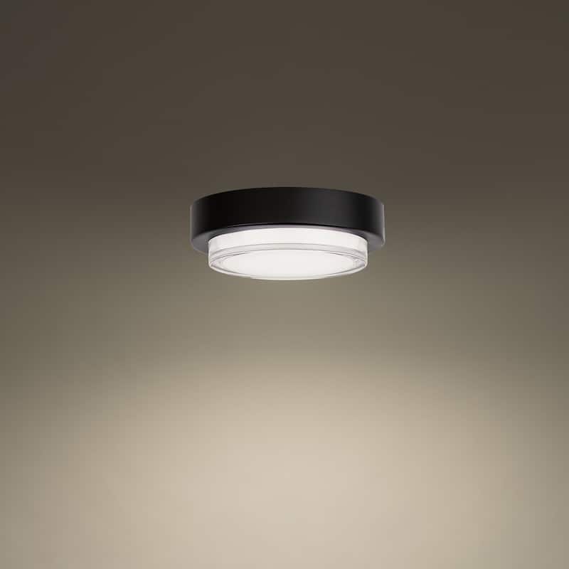 Kind 8in LED Round Indoor or Outdoor Flush Mount 3-CCT 2700K-3000K-3500K Set to 2700K