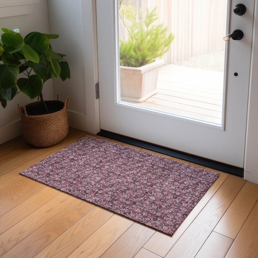 Machine Washable Indoor/ Outdoor Chantille Modern Floral Impressions Rug