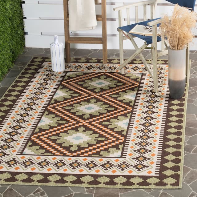 SAFAVIEH Veranda Eyvor Indoor/ Outdoor Waterproof Patio Backyard Rug - 5'3" x 7'7" - Brown/Terracotta