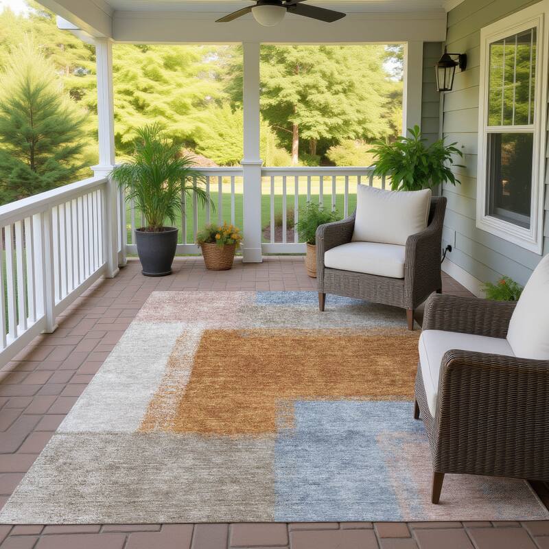 Machine Washable Indoor/ Outdoor Solid Contemporary Chantille Rug