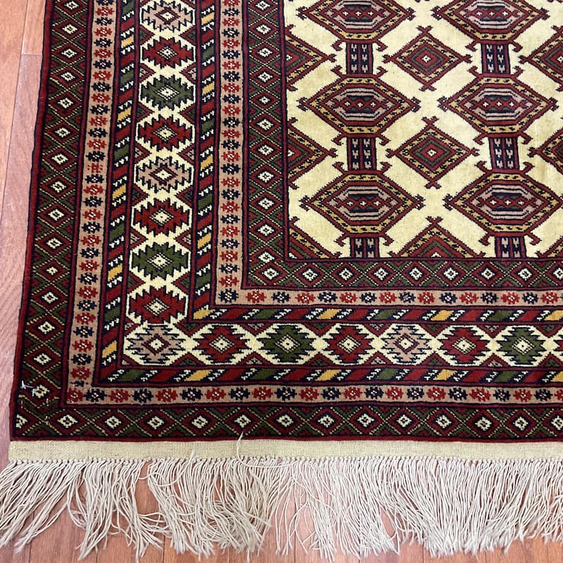 HERAT ORIENTAL Handmade Turkoman Wool Rug - 4'1" x 5'8"