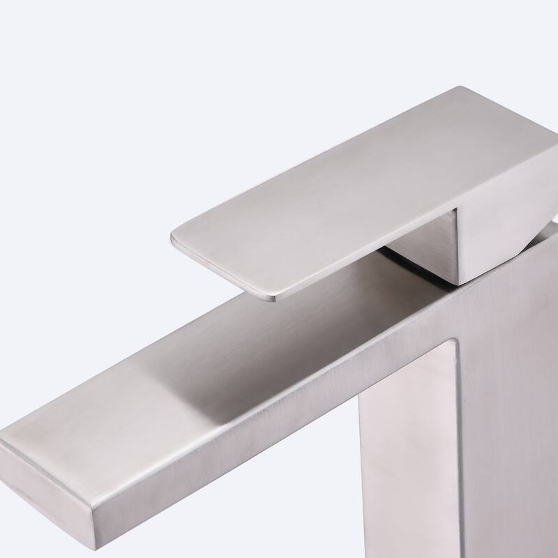 Single Handle Single Hole Lavatory Bathroom Faucet