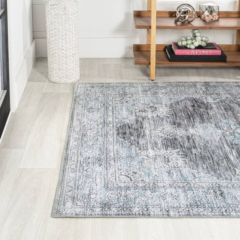 JONATHAN Y Wincer Bohemian Distressed Chenille Machine-Washable Area Rug